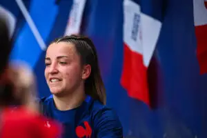 Démarrer la Coupe du monde avec une seule 9 de métier, le pari audacieux du staff du XV de France féminin