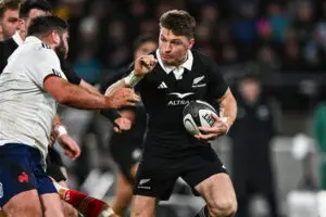 All Blacks : Beauden Barrett en 10 et du lourd pour défier l&rsquo;Irlande à Chicago