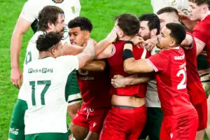 Eben Etzebeth échappe au pire après son inadmissible geste