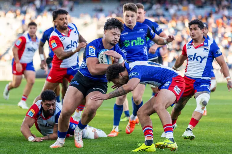 Le très solide AJ Lam rejoint Clermont pour la saison prochaine