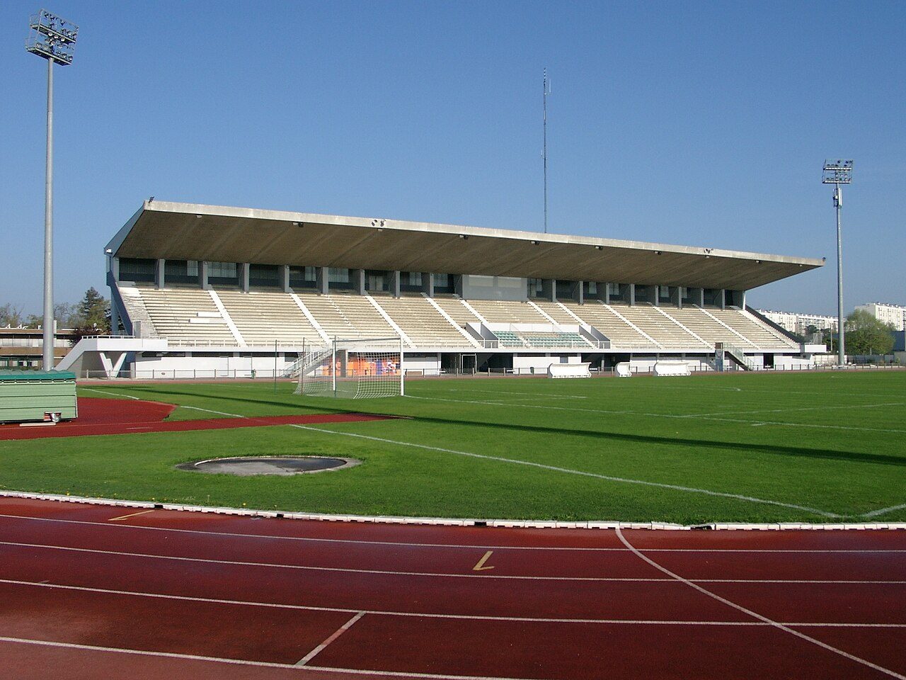 COMPLEXE SPORTIF ROBERT BRETTES