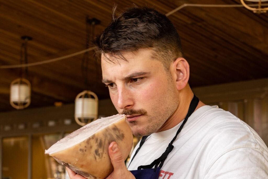 Rugby professionnel, blessure traumatisante, sandwicherie de chef : Marius Bernini, une vie à déjouer les pronostics