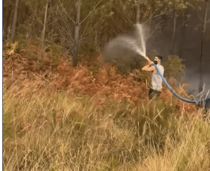 Incendies en Gironde : à Marcheprime, des rugbymen défient les flammes pour un ami