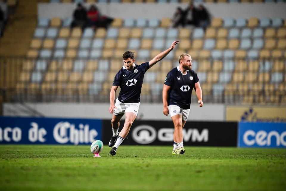 Paul Altier buteur avec Hong Kong lors de la victoire contre l'Uruguay en Nations Cup